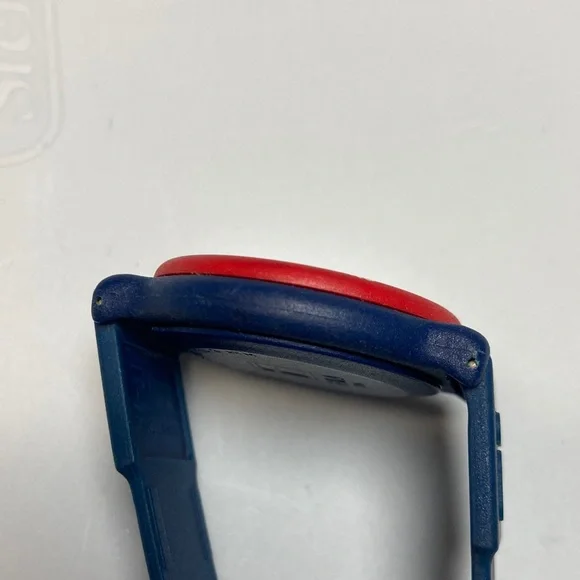 Fila vintage 95M watch, red white blue, new battery, rubber strap, date feature